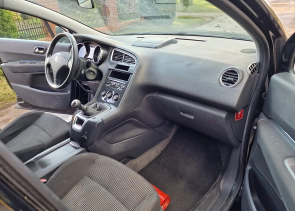 Peugeot 5008 cena 10900 przebieg: 232800, rok produkcji 2010 z Praszka małe 254